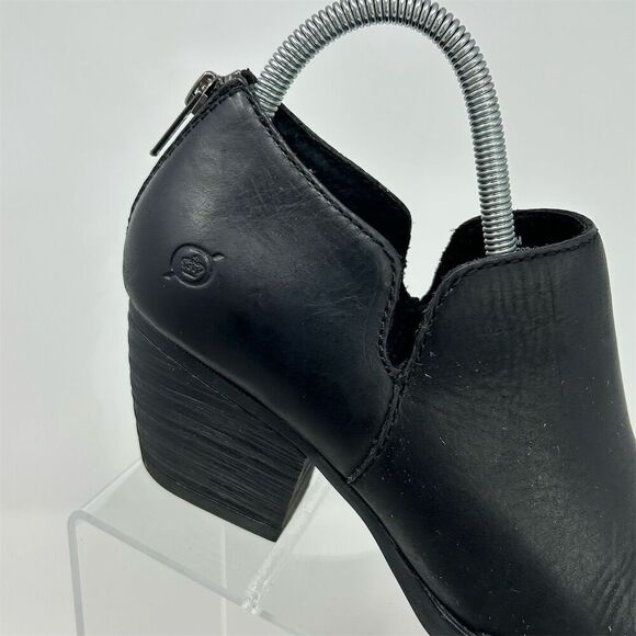 Born Antonia Black Leather Heeled Ankle Booties Size 7.5M Casual Back Zipper - Picture 2 of 14